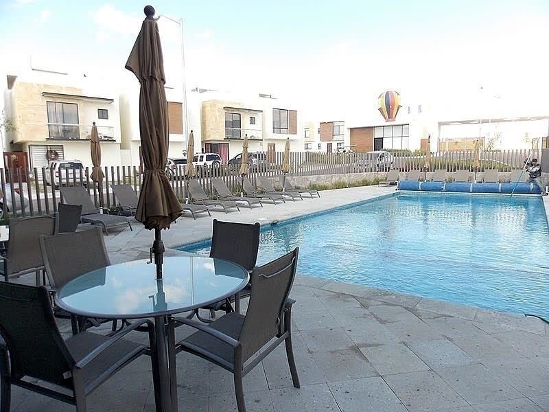 Imagen 9 de Casa en Cumbres Juriquilla, condominio con alberca