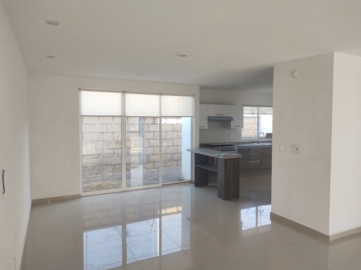 Imagen 11 de Casa en Renta en San Isidro Juriquilla en condominio