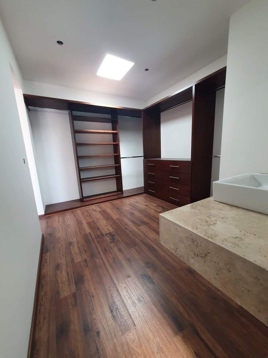 Imagen 12 de Casa en venta en Cumbres del Lago