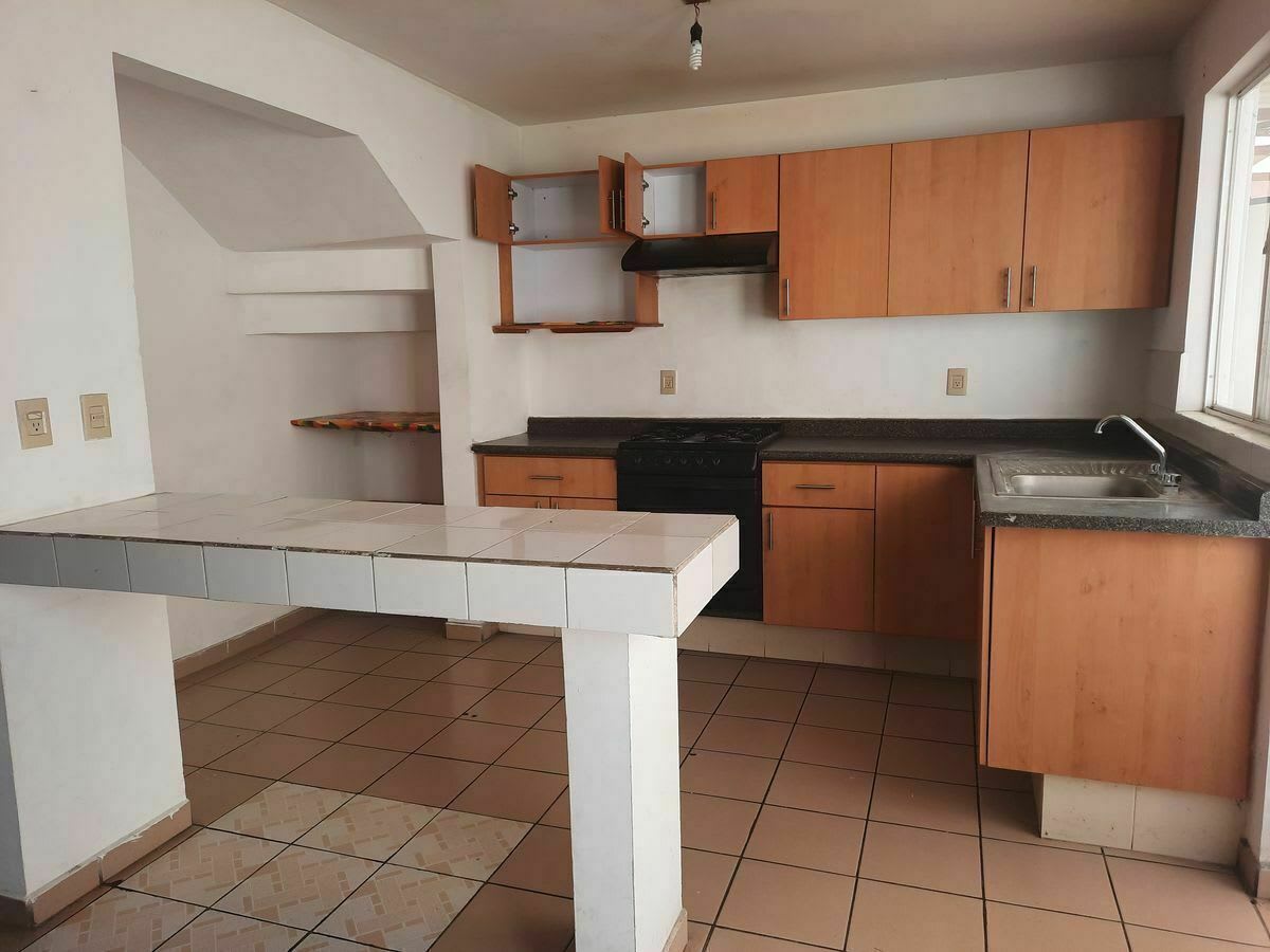 Imagen 9 de Casa en renta en Candiles