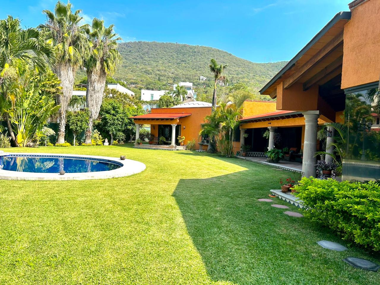 Imagen 10 de En VENTA Casa estilo Hacienda en Club de golf San Gaspar, Jiutepec Morelos.