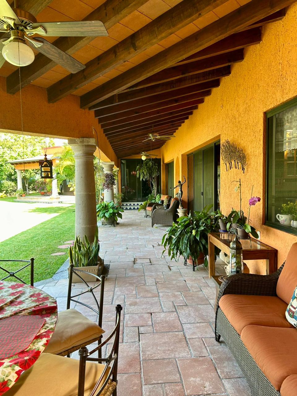 Imagen 13 de En VENTA Casa estilo Hacienda en Club de golf San Gaspar, Jiutepec Morelos.