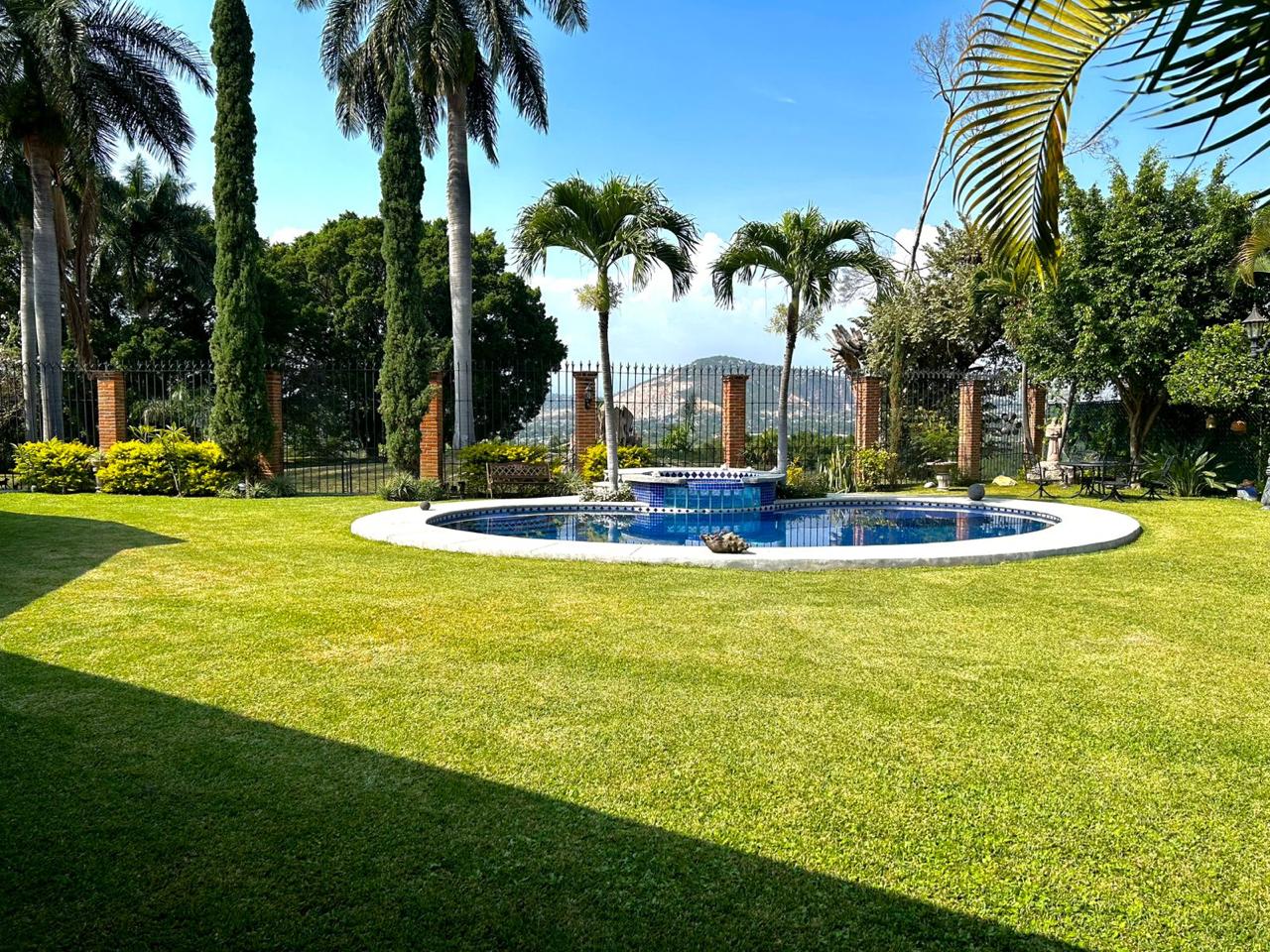 Imagen 15 de En VENTA Casa estilo Hacienda en Club de golf San Gaspar, Jiutepec Morelos.