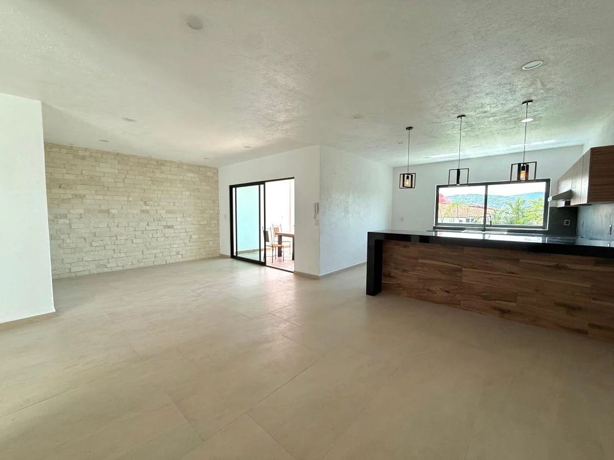 Imagen 10 de Casa con Alberca en Fraccionamiento Brisas, Temixco Morelos