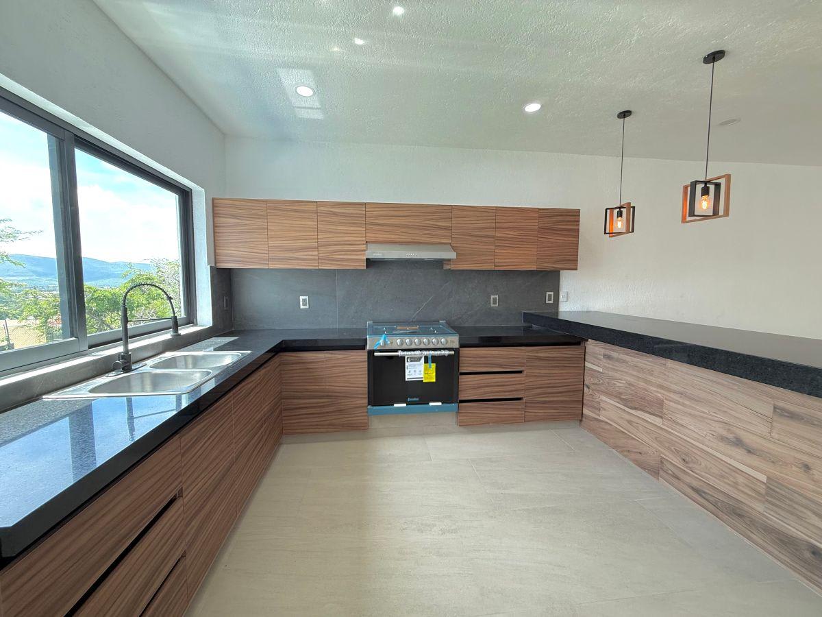 Imagen 8 de Casa con Alberca en Fraccionamiento Brisas, Temixco Morelos