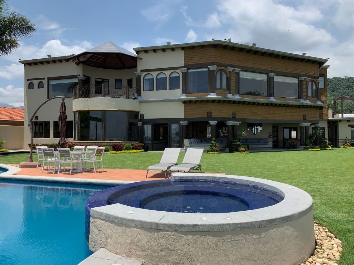 Imagen 11 de Casa en Fraccionamiento en La Herradura, Cuernavaca, Morelos