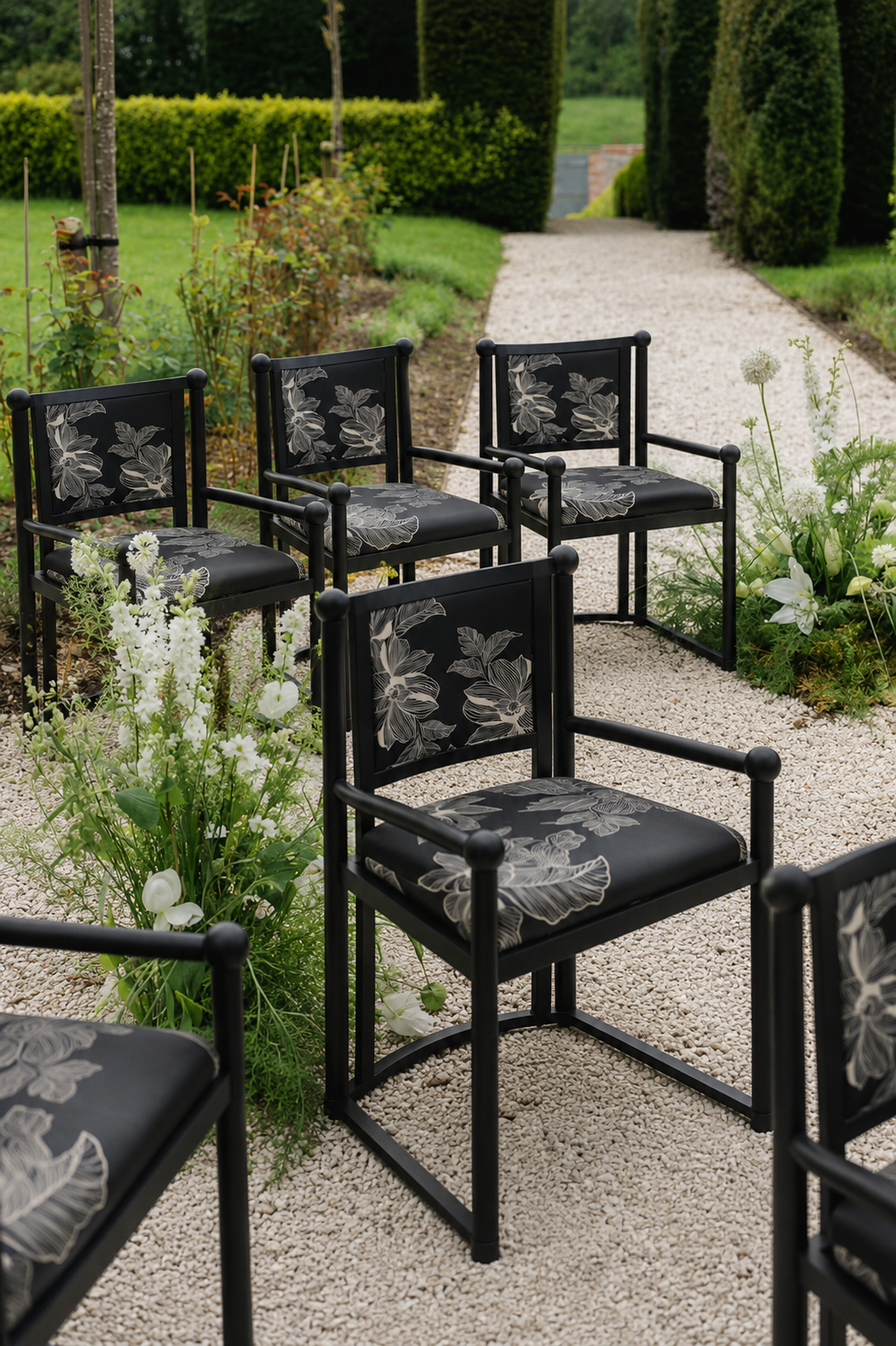Kuro Dining Chair