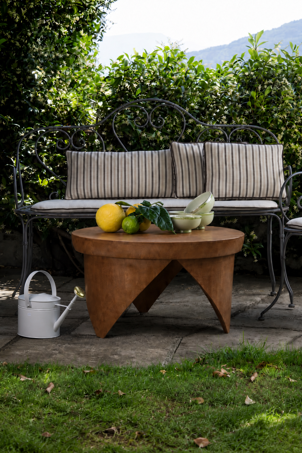 Alessa Coffee  Table