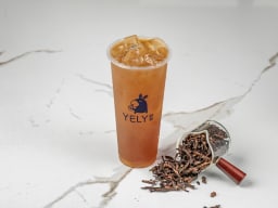 A Deep Dive into Phoenix Oolong Tea: A Treasure from China's Mountains