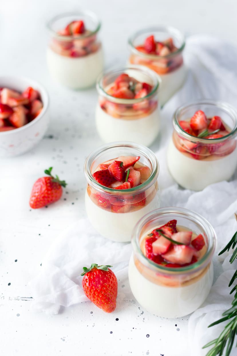 Discover the Joy of Coconut Jelly at Yely! 🥥✨