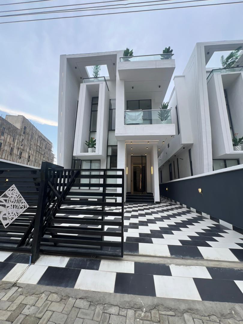 4Bedroom Detached Duplex