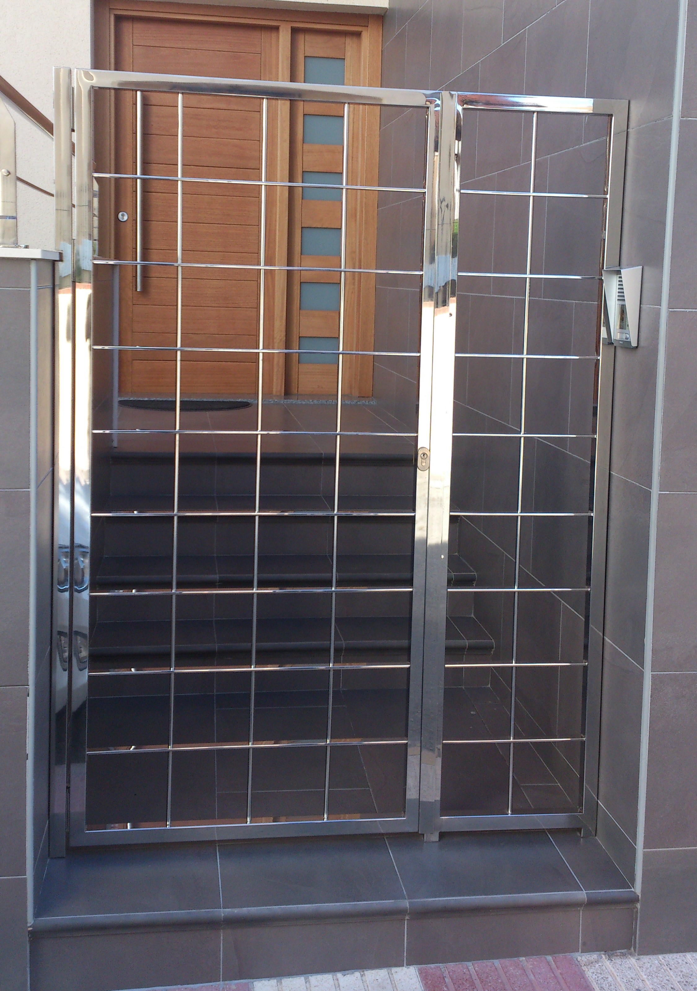 Acero inoxidable escaleras