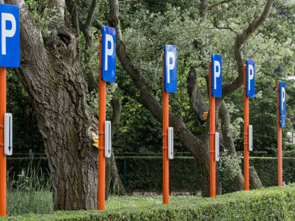 Платную парковку введут на Социалистической и Серафимовича в Ростове