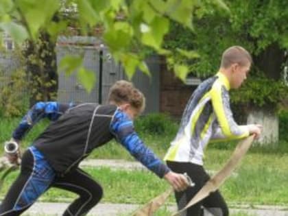 В Таганроге состоялись XXV городские соревнования «Школа Безопасности»