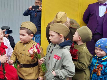 Поздравление ветеранов в День Победы