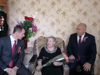 Владимир Ращупкин поздравил фронтовиков