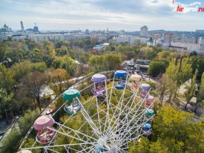 Снос колеса обозрения в Парке Горького перенесли на 2023 год