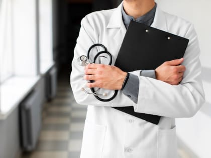 Врачи выявили редкое заболевание у ростовчанки, страдающей головной болью по 100 раз в день