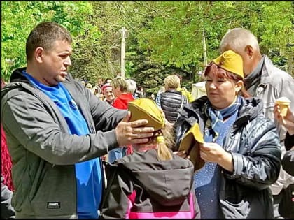 Волгодонцы встретили Первомай в парке Победы