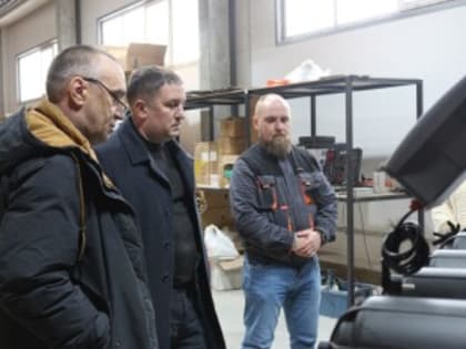 Александр Лотарев, глава Администрации города Зверево, побывал с рабочим визитом на предприятиях – резидентах ТОР «Зверево - ООО «Композит ЭКО» и ООО «Агма-ДжиКей»