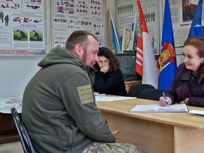 Благоустройство и сквер на Маршала Жукова: Инна Титаренко провела встречу с жителями 25-го округа