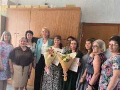 Сотрудников отдела государственной статистики в городе Таганроге поздравили с профессиональным праздником