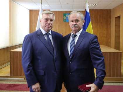 Анатолий Лаврентьев удостоен Почетного звания «Заслуженный работник сельского хозяйства РФ»