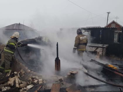 В дачном доме СНТ «Волгодонской садовод» произошел пожар