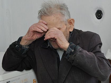 83-летний дедушка в Таганроге отдал все свои “смертные” на обмен “соцработнику”