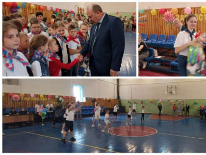 В Усть-Донецком районе началась летняя оздоровительная кампания