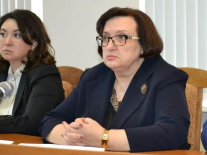 Отставку экс-главы Ростовского областного суда Золотаревой могут отменить