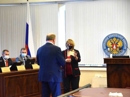 «Ну сами порежьте»: Избирательная комиссия Ростовской области продолжает «удивлять»