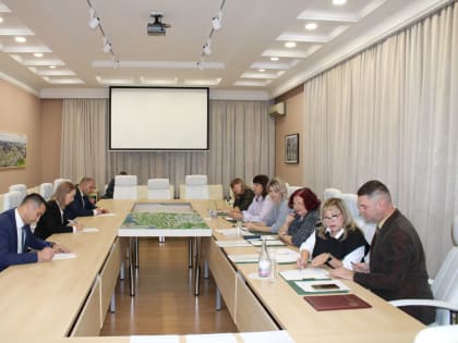 Главой администрации Аксайского городского поселения назначен Камфарин Евгений Николаевич