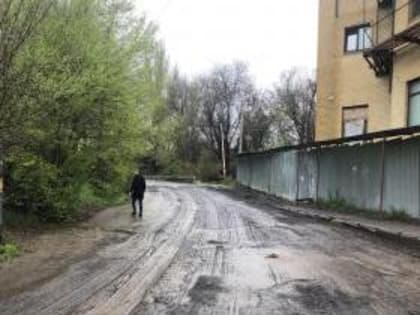 В Таганроге начался ремонт автомобильных дорог