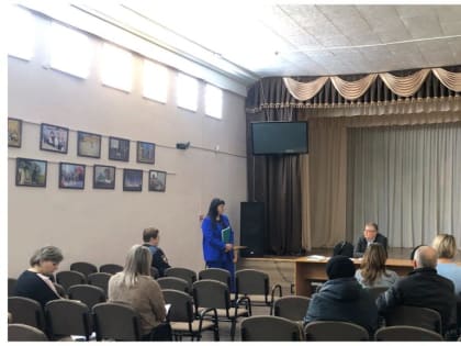 Заседание комиссии по делам несовершеннолетних: проблемы и решения