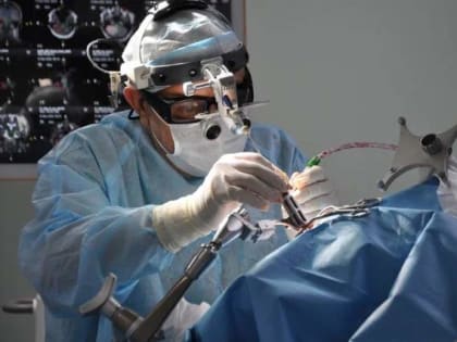 Врач-нейрохирург рассказал, как лечат опухоли головного мозга в Донском онкоцентре