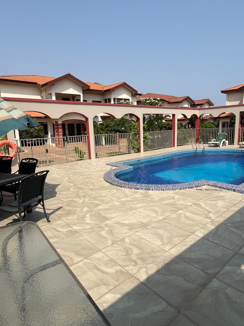 The Exclusive Private Apartment 3