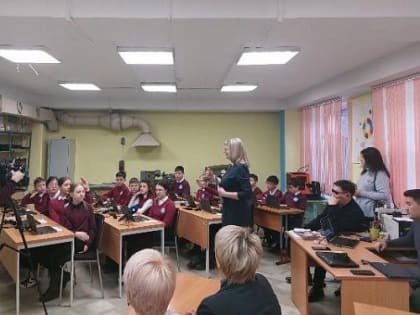 Необычный «Урок цифры» прошел сразу в двух школах Бурятии