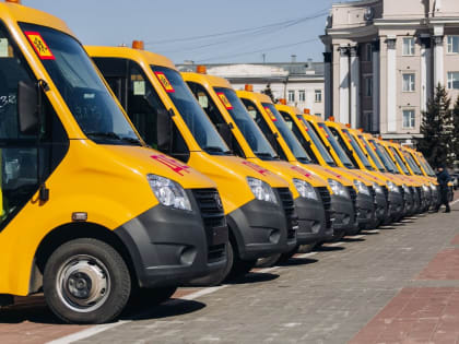 16 автобусов пополнили школьные автопарки Бурятии