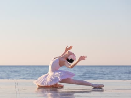 «Балет на Байкале. Бурятия» собрал тысячу зрителей на берегу священного озера