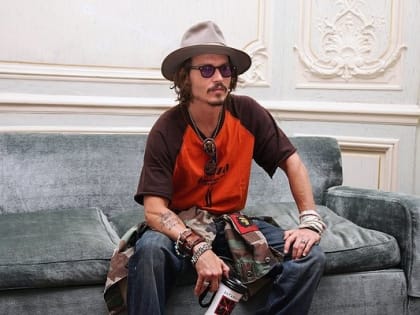 «Я потерял абсолютно все». Как Джонни Депп лишился карьеры, денег и репутации. Но вернулся в кино, несмотря на отмену