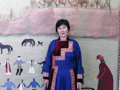 Учитель бурятского языка стала лучшей в Иркутской области