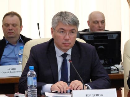 Глава Бурятии снова возглавил транспортную комиссию Госсовета