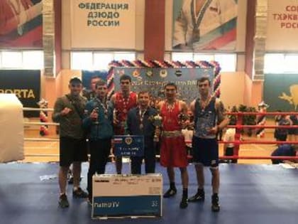 Бронзовые медали Всероссийских соревнований по боксу