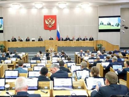 Российские вдовы военнослужащих сохранят господдержку, если не вступят в повторный брак