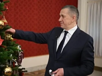 Юрий Трутнев подарил сестрам из ДНР поездку на Байкал