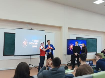 В интеллектуальной битве учёных ВСГУТУ победу одержал спикер в каске