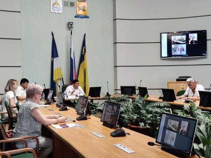 В Улан-Удэ депутаты рассмотрели изменения в положении комитета по строительству