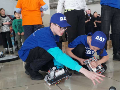 Юные робототехники Бурятии вошли в тройку лидеров на Национальном республиканском турнире по робототехнике