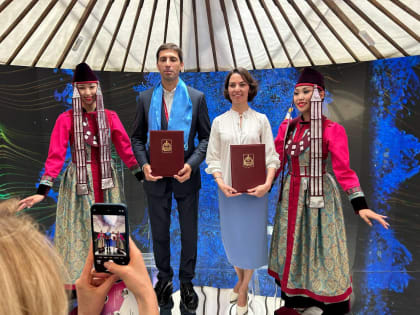 В павильоне Бурятии на ВЭФ прошли первые подписания соглашений